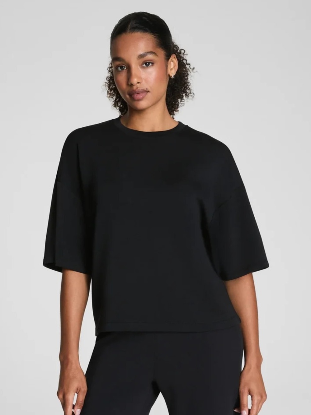 SPANX AirEssentials Relaxed Tee in Black - 1X